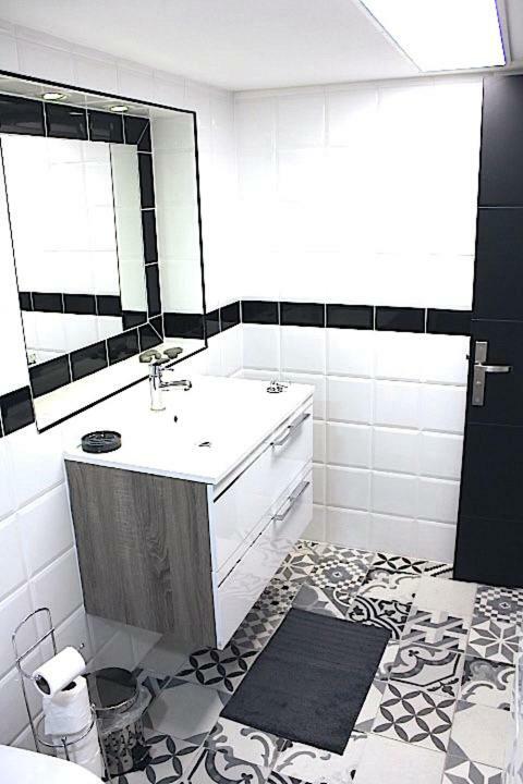Apartament Le Duplex Du Mole Sète Zewnętrze zdjęcie